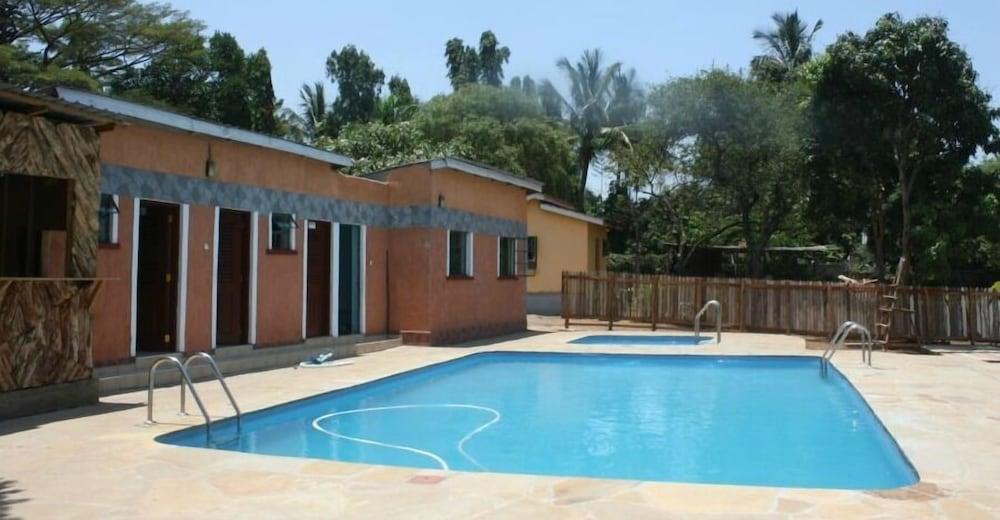 קיסומו Parkview Safari Hotel And Apartments מראה חיצוני תמונה